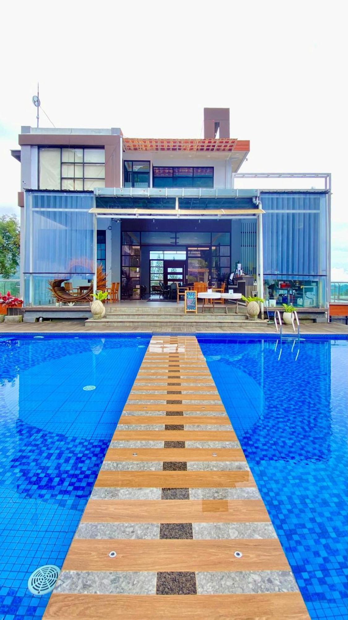 De Pointe Resort & Resto Campaka Exterior foto