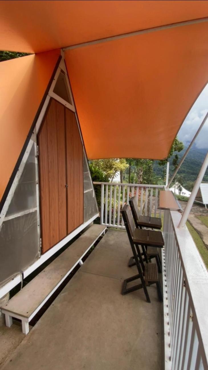 De Pointe Resort & Resto Campaka Exterior foto
